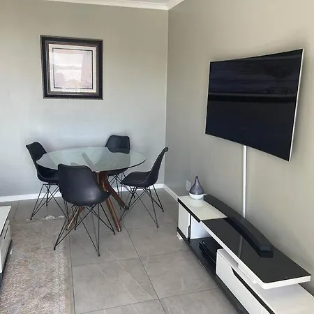 Gorgeous 5 Star Apartment In Camps Bay Cape Town Exterior photo